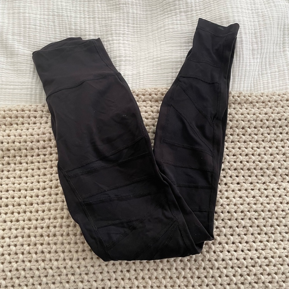 Lululemon Black & Mesh Leggings